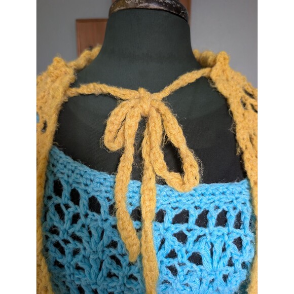 Vintage Yellow Crochet Knit Shawl Wrap - Picture 15 of 16